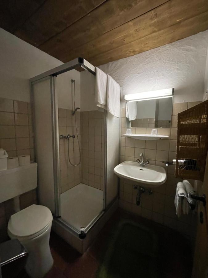 Ferienwohnung Zita Weber ノイシュティフト・イム・シュトゥーバイタール エクステリア 写真